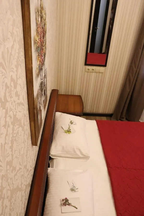 Bogdanov Yar Hotel 키예프