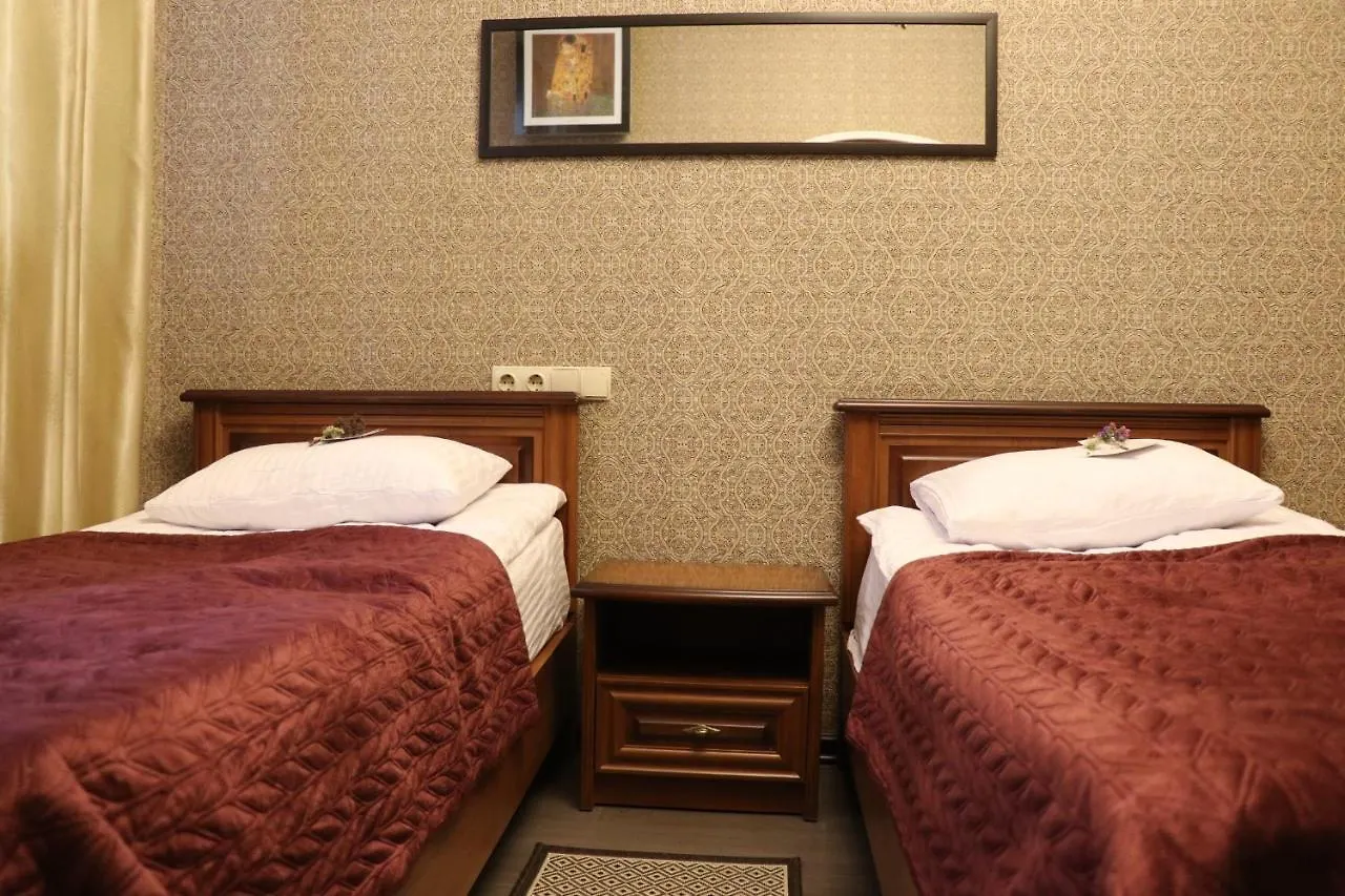 Bogdanov Yar Hotel Kiev